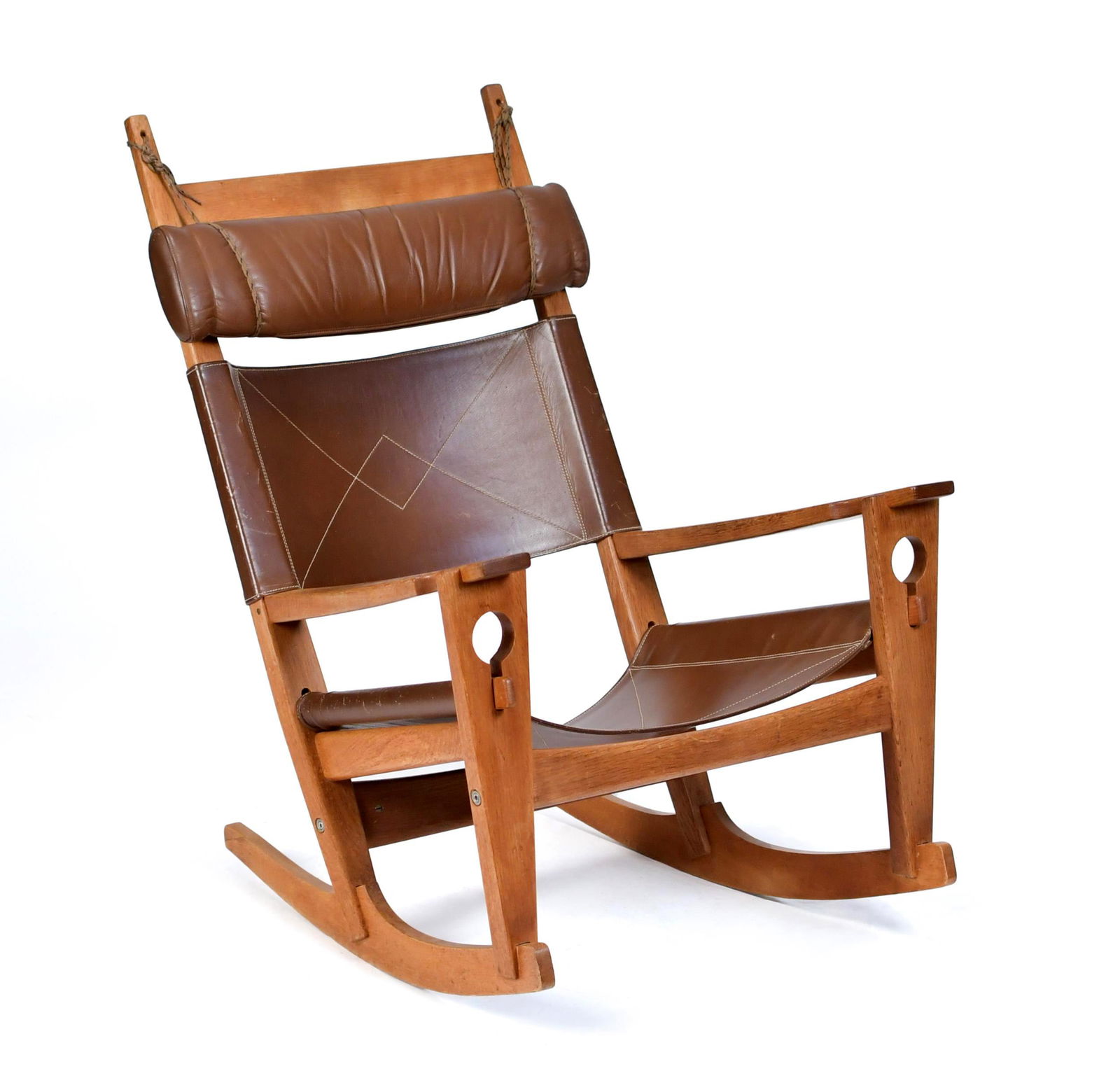 VINTAGE HANS WEGNER GE-673 STYLE ROCKING CHAIR. (1 of 9)