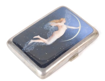 AUSTRIAN STERLING AND ENAMEL CIGARETTE CASE.