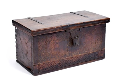 EARLY 18TH/ 17TH C. SPANISH COLONIAL BOX.