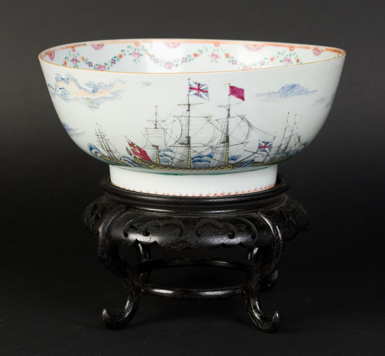 18TH C. CHINESE EXPORT BOWL. (1 of 11)