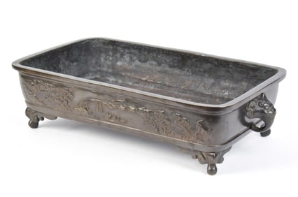 ANTIQUE CHINESE BRONZE BULB PLANTER.