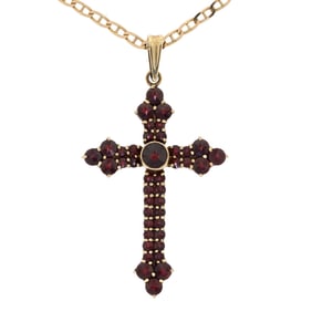 VINTAGE 14K GOLD PYROPE GARNET CROSS & CHAIN.
