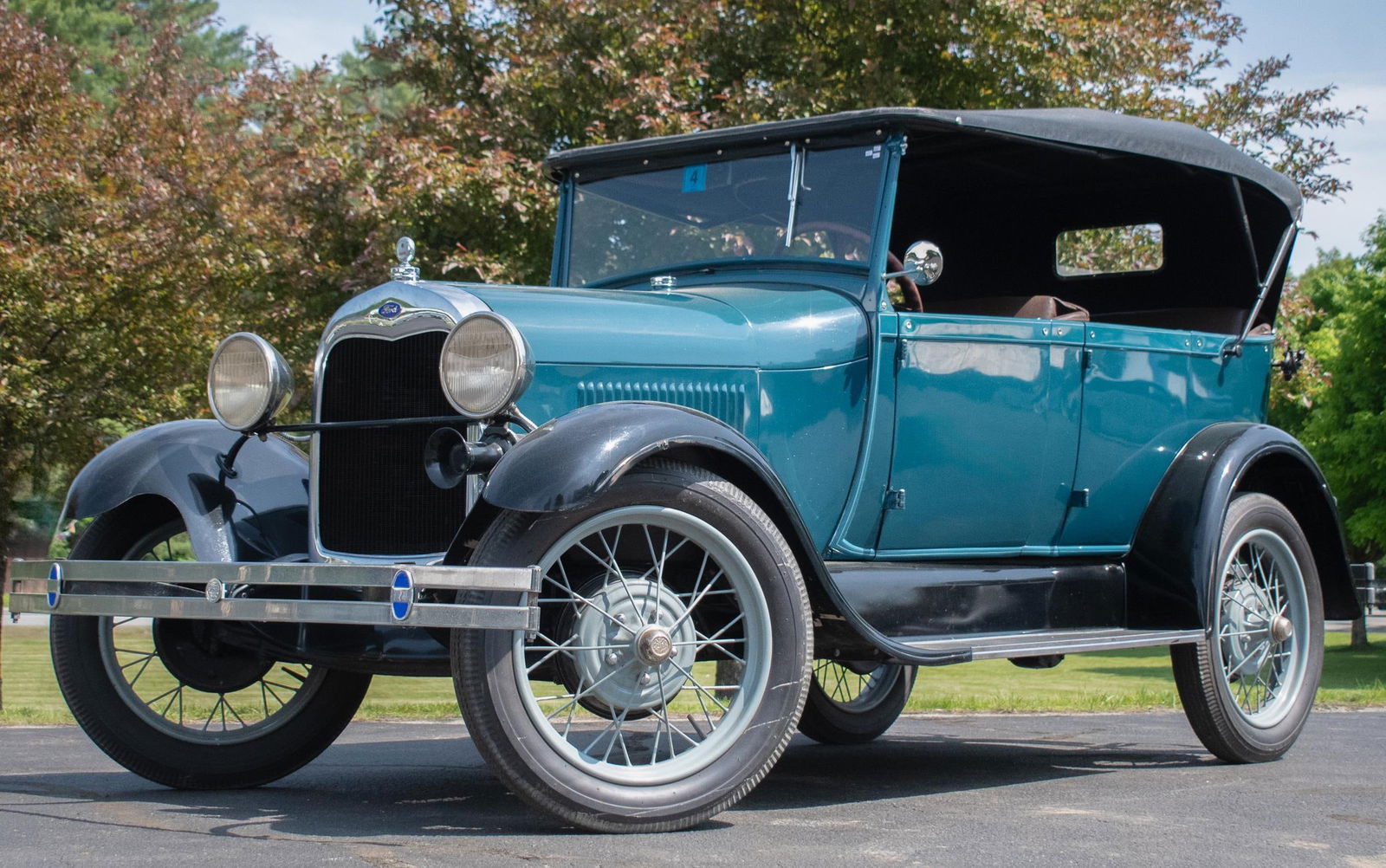 1928 FORD MODEL A PHAETON TOURING CAR. (1 of 16)