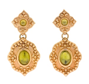 ITALIAN 14K GOLD PERIDOT DANGLE EARRINGS.