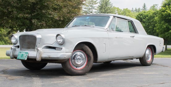 1962 STUDEBAKER GRAN TURISMO 62V COUPE.
