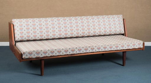 VINTAGE HANS WEGNER GE6 SOFA.