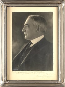 PRESIDENT WARREN G. HARDING SIGNED PHOTOGRAPH.