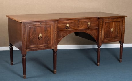 MUNROE FAMILY, SCOTLAND, SHERATON SIDEBOARD.