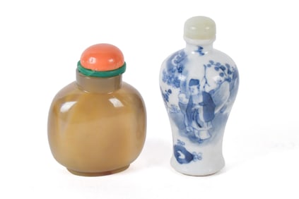 THREE CHINESE SNUFF BOTTLES.