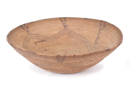 ANTIQUE PIMA BASKET.