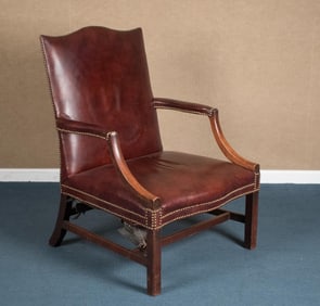 18TH C. CHIPPENDALE LOLLING CHAIR.