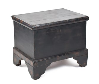 ANTIQUE DIMINUTIVE BLANKET BOX.