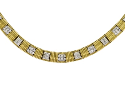 ROBERTO COIN 18K GOLD DIAMOND NECKLACE.