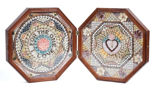 20TH C. DOUBLE SIDED SAILORS VALENTINE.