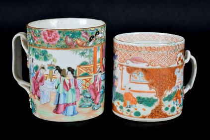 TWO ANTIQUE CHINESE EXPORT PORCELAIN MUGS.