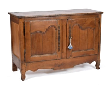 19TH C. FRENCH TWO DOOR SERVER.