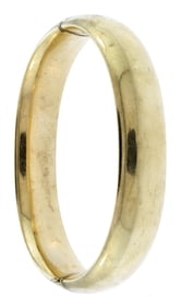 VINTAGE 14K GOLD HINGED BANGLE BRACELET.