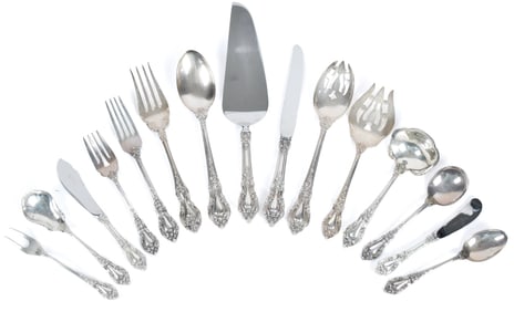 LUNT STERLING FLATWARE SET, ELOQUENCE PATTERN.