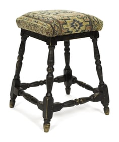 18TH C. PAINTED STRETCHER BASE STOOL.
