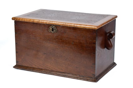 ANTIQUE TIGER MAPLE AND WALNUT DOVETAILED BOX.