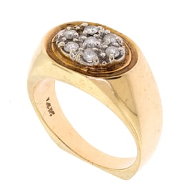 14K GOLD OVAL TOP DIAMOND RING.