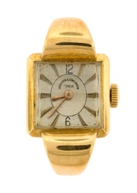 VINTAGE LADYS 18K GOLD VACHERON & CONSTANTIN WATCH.