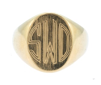 14K YELLOW GOLD SIGNET, SWD, RING.