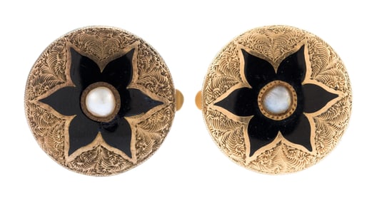 14K GOLD BLACK ENAMEL & PEARL ENGRAVED CUFFLINKS.