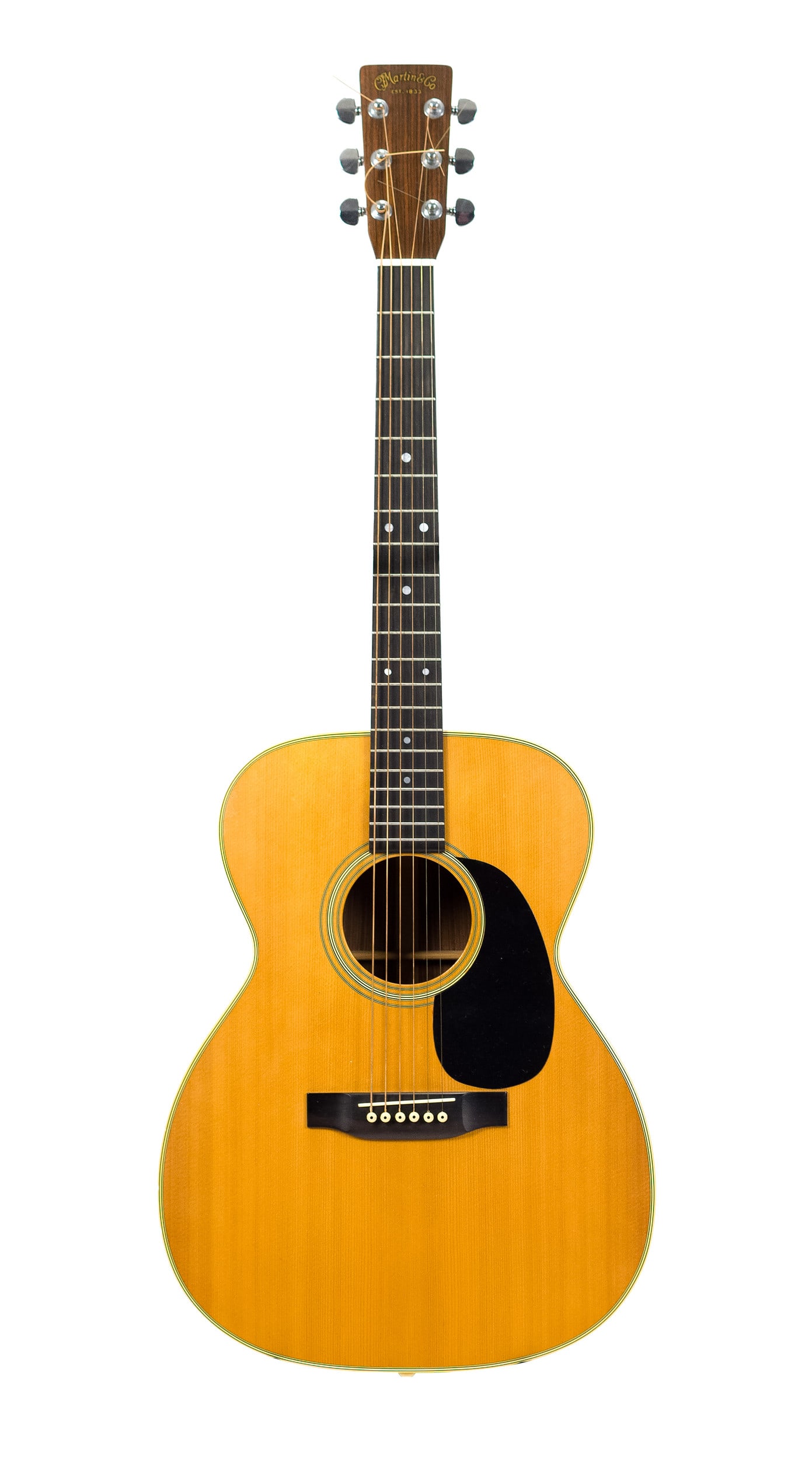 1973 MARTIN 000-28 ACOUSTIC GUITAR.: A 1973 Martin 000-28 acoustic guitar with original Martin hard case. Serial #343928. Guitar 39.25”L x 15”W at lower bout x 4”D, Case 44”L x 17.5”W.