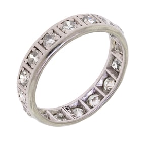 ANTIQUE PLATINUM 1.0 CT. DIAM. ETERNITY BAND.