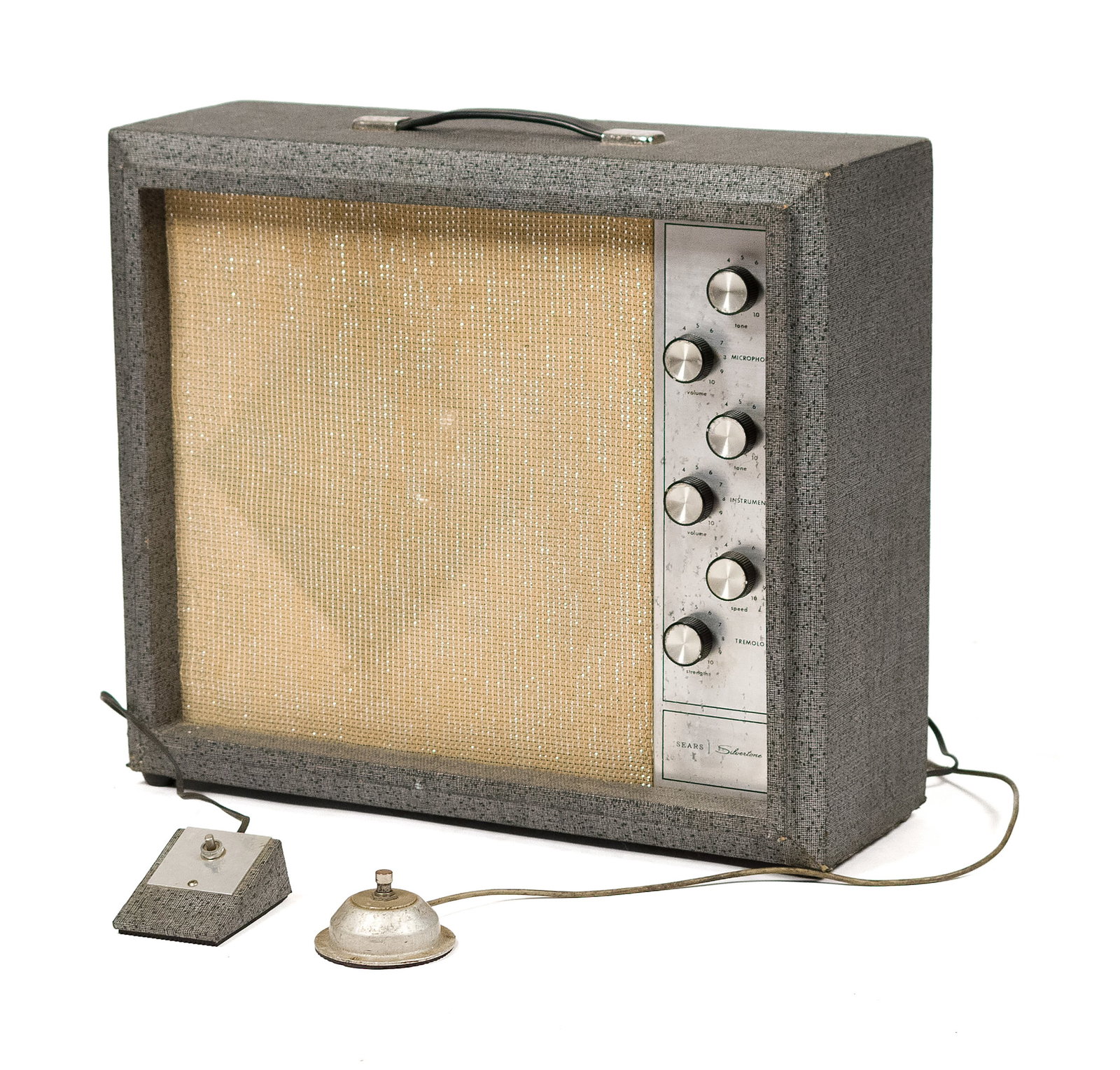 VINTAGE SEARS SILVERTONE 1482 TUBE AMPLIFIER. (1 of 15)