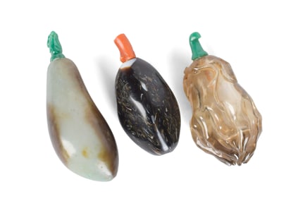 THREE ANTIQUE CHINESE FRUIT-FORM SNUFF BOTTLES.