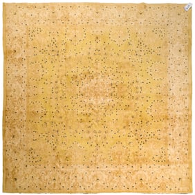 VINTAGE ORIENTAL YELLOW AREA RUG.