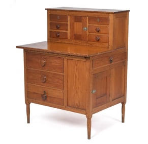 GOOD 19TH C. SHAKER SISTER’S SEWING DESK.