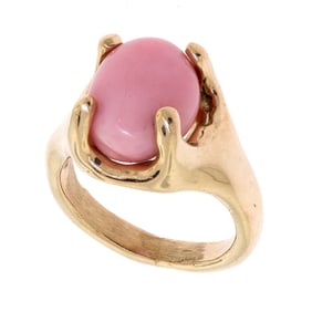 14K GOLD PINK CONCH PEARL RING.