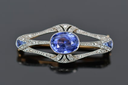 ANTIQUE NO HEAT SAPPHIRE & ROSE CUT DIAMOND PIN.