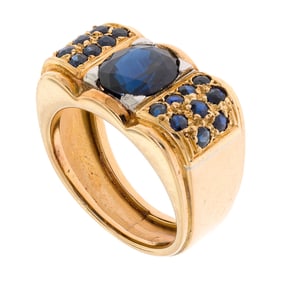 VINTAGE 18K YELLOW GOLD SAPPHIRE RING.