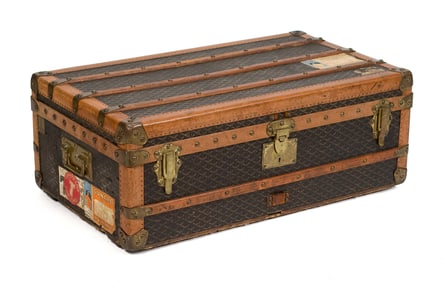 ANTIQUE GOYARD STEAMER TRUNK.