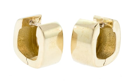 14K YELLOW GOLD SQUARE HUGGIE HOOP EARRINGS.