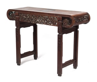 ANTIQUE CHINESE CARVED ROSEWOOD ALTER TABLE.
