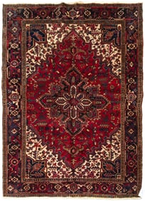 VINTAGE PERSIAN HERIZ RUG.