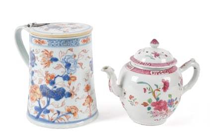 18TH C. CHINESE PORCELAIN IMARI TANKARD AND TEAPOT.