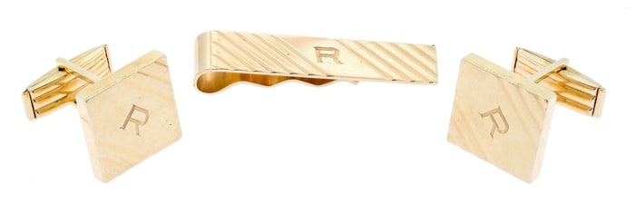 VINTAGE 14K GOLD R CUFFLINKS & TIE BAR.
