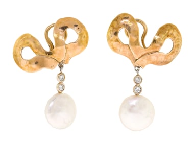 14K GOLD DIAMOND & COIN PEARL CLIP EARRINGS.