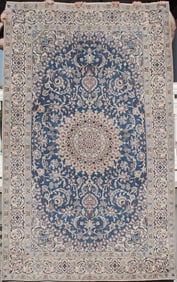 VINTAGE ORIENTAL ROOM SIZE RUG.