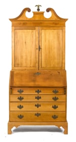 18TH C. CT CHIPPENDALE TWO PART SECRETARY.