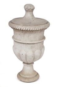 CARVED ANTIQUE WHITE MARBLE FINIAL.