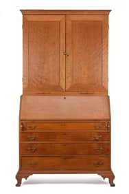 18TH C. CT CHIPPENDALE FIGURED CHERRY SECRETARY.