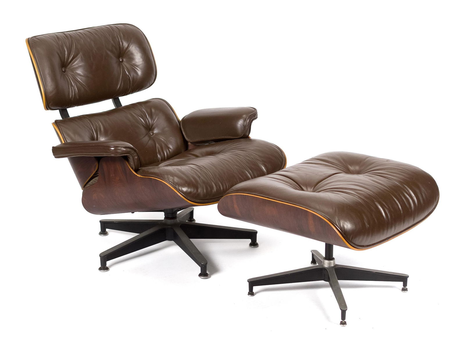 1977 HERMAN MILLER EAMES CHAIR AND OTTOMAN, 2 OF 2. (1 of 13)