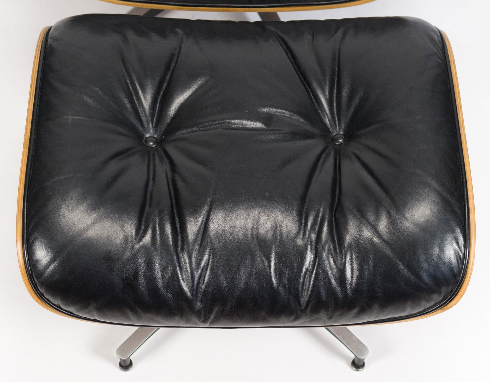 ICONIC HERMAN MILLER EAMES 670 LOUNGE & 671 OTTOMAN - 11
